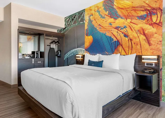 Hotel Cambria Mall Of America Minneapolis Airport 4*